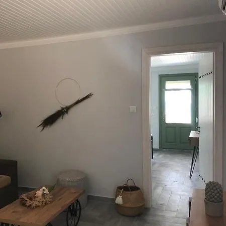 Holiday home Akrogiali House *