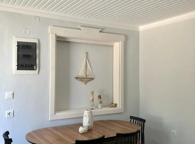 Akrogiali House 度假居 *